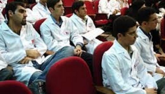 دانشجویان پزشکی با اصول و مبانی طب سنتی ایران آشنا می‌شوند